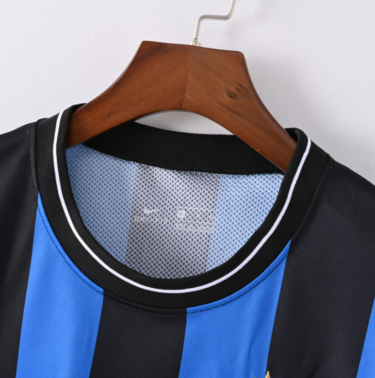 Inter de Milán 2010 – Jersey Retro