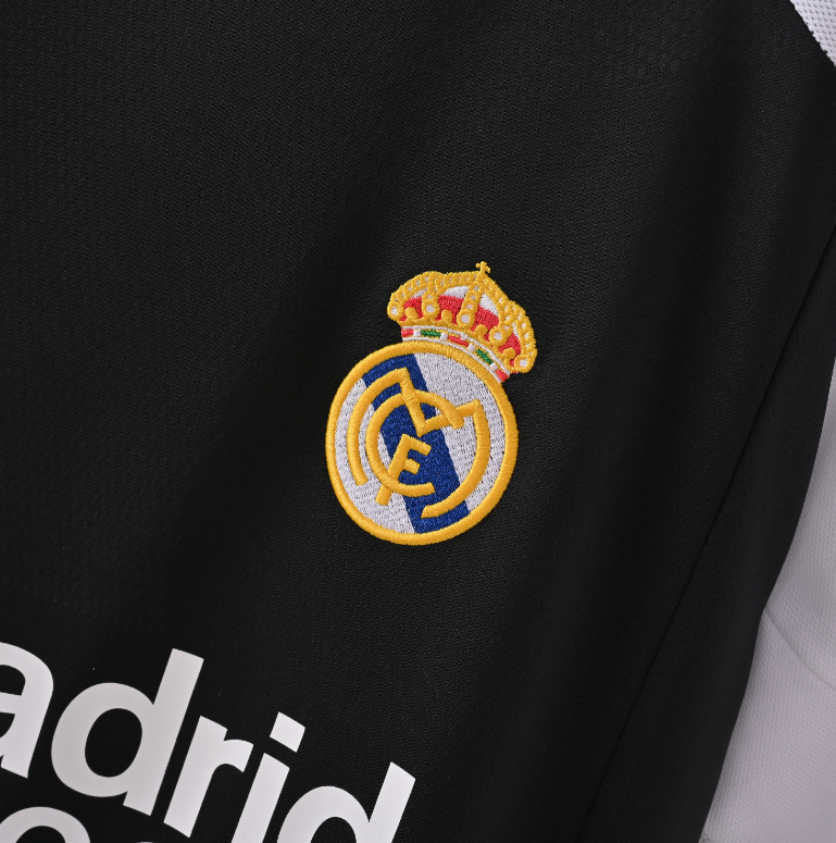Real Madrid 2001/02 – Jersey Retro Negra