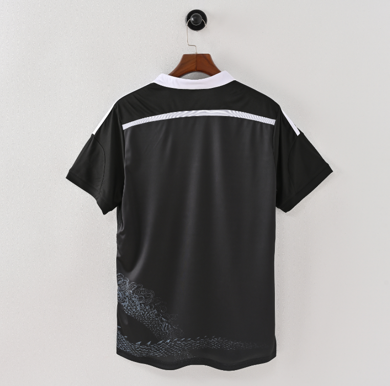 Real Madrid 2014 – Jersey Retro Black Edition