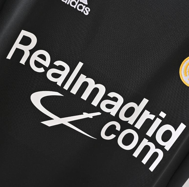 Real Madrid 2001/02 – Jersey Retro Negra